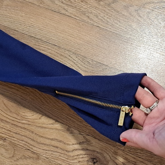 IMAN Global Chic Navy Gold Logo Zip Pull On Pants. Size XS Long NWT - Picture 4 of 9